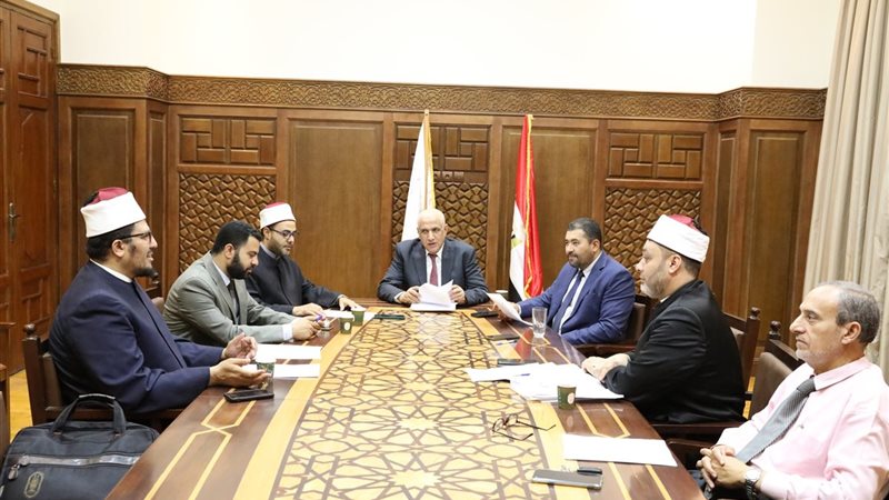لجنة الدراسات الفقهية