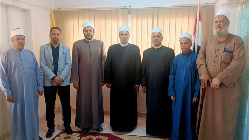 وفد المنطقة الأزهرية