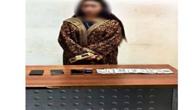 تمس أخلاقيات المجتمع.. ضبط صانعة محتوى لنشرها مقاطع فيديو خادشة للحياء