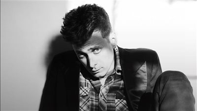 هيدي سليمان يستعد لتولي منصب المدير الإبداعي الجديد لدار جورجيو أرماني