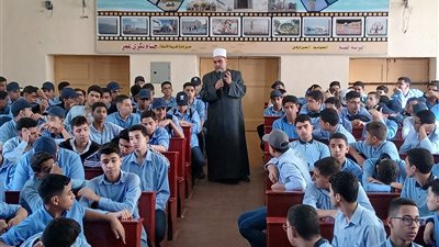 أوقاف دمياط تواصل جهودها التوعوية بمحاضرة عن احترام الكبير والمعلم 