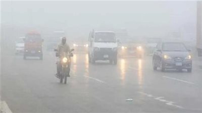 غلق الإسكندرية الصحراوي لليوم الثاني بسبب الشبورة.. وخبير مروري يحذر 