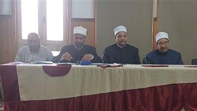 الارتقاء بالرسالة الدعوية.. تفاصيل الاجتماع الشهري لمنطقة وعظ سوهاج