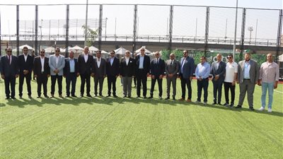 محافظ بني سويف يتفقد مستجدات أعمال المرحلة الثانية من تطوير نادي سيتي كلوب