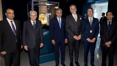 رئيس جمهورية إيطاليا يفتتح معرض 