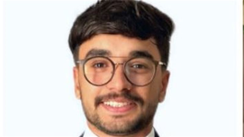 الطالب محمد وائل