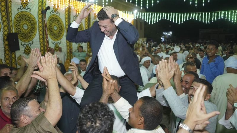  الأستاذ عبيد عبدالقوي