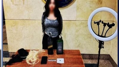 خمور وفلوس وبواريك.. تفاصيل ضبط صانعة محتوى في مصر الجديدة