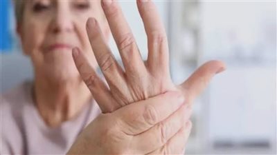 لا تخلطي بينهما! هذا هو الفارق بين الروماتيزم والروماتويد 	