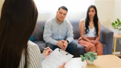 	لا تنتظري أكثر.. مؤشرات تدل على حاجتك لمختص علاقات زوجية 