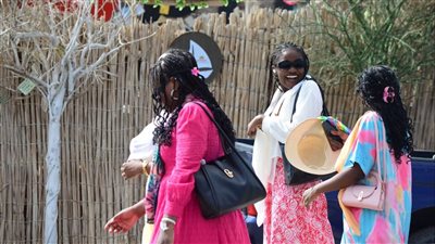 في العطلة الأسبوعية.. وفود عربية وأجنبية تزور معالم بورفؤاد السياحية