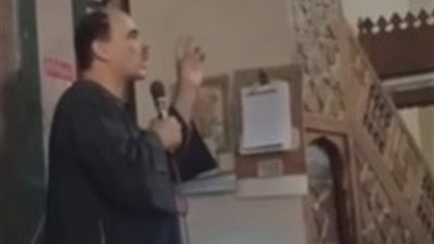 حول المسجد لدعاية انتخابية.. مرشح نواب بسوهاج يضرب بتعليمات الأوقاف عرض الحائط