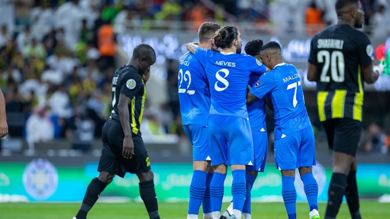 الاتحاد و الهلال