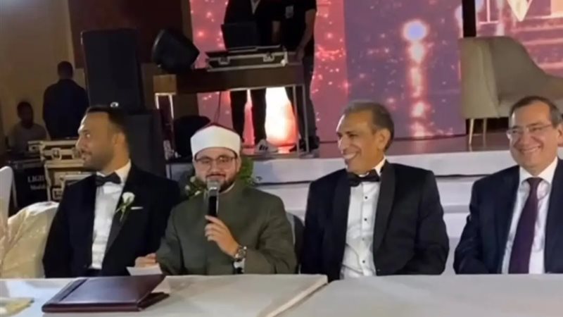 مزاح مأذون في حفل