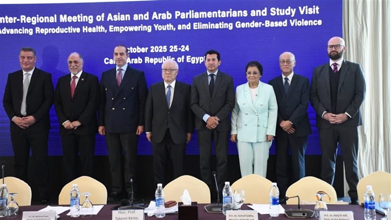 اشرف صبحي وزير الشباب