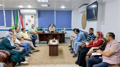 رئيس مياه المنوفية يجتمع مديرى التشغيل لمناقشة استعدادات لموسم الأمطار