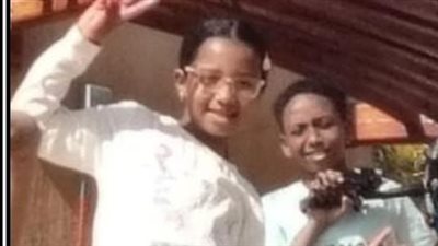 مصرع طفلين شقيقين دهسهما قطار أثناء عبور مزلقان بأسوان