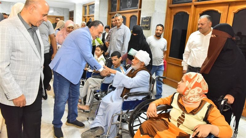 محافظ أسيوط