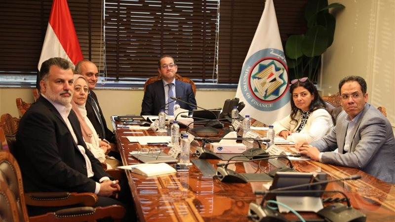 وزير المالية 