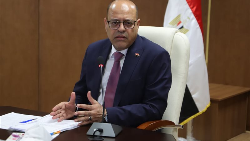 وزير العمل