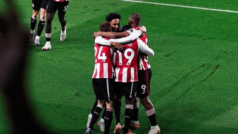 فريق برينتفورد