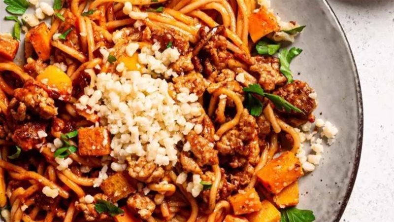 مكرونة بولونيز باليقطين