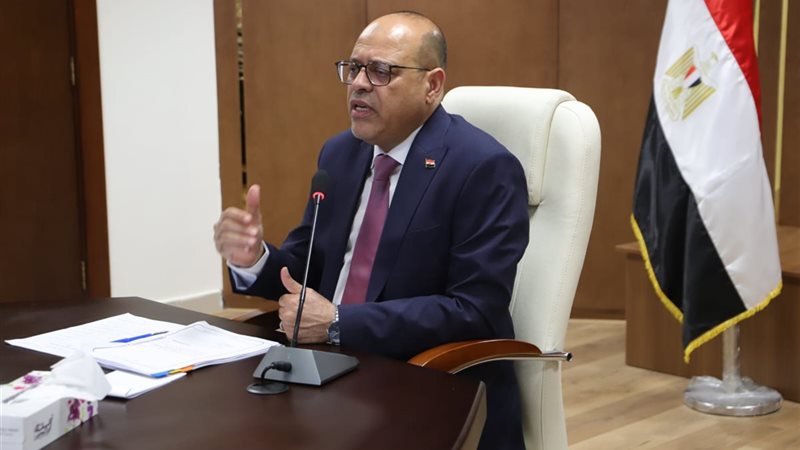 وزير العمل