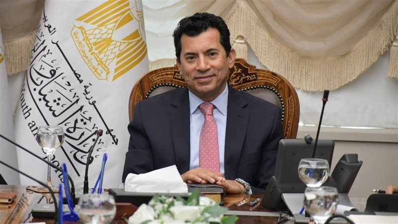 أشرف صبحي