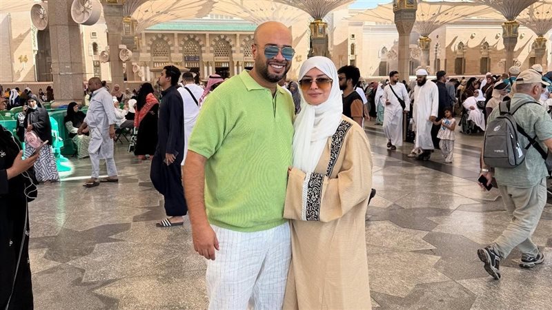 حاتم صلاح وزوجته
