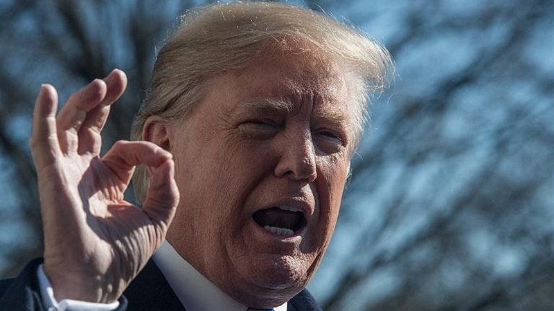 الرئيس الأمريكي دونالد