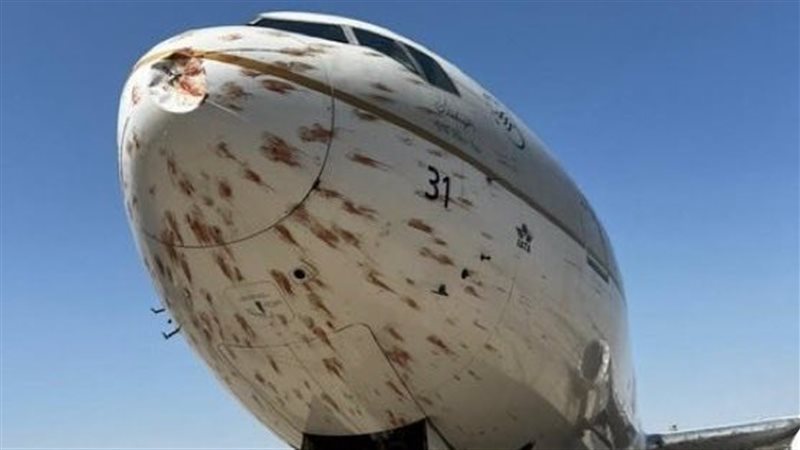 طائرة سعودية تتعرض