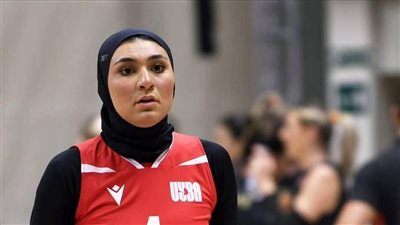 أول لاعبة محجبة.. مريم متولي تدخل تاريخ الدوري الإيطالي للكرة الطائرة