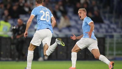 الدوري الإيطالي.. لاتسيو يضرب يوفنتوس بهدف بيسك في الشوط الأول