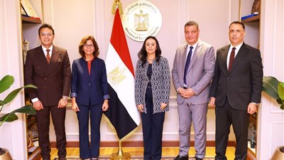 وزيرة التضامن الاجتماعي تلتقي المدير التنفيذي للأكاديمية الوطنية للتدريب