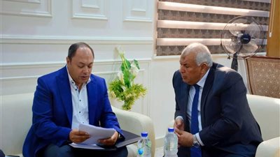  رئيس هيئة تنمية الصعيد يلتقي محافظ الوادي الجديد لبحث آفاق التعاون والمشروعات