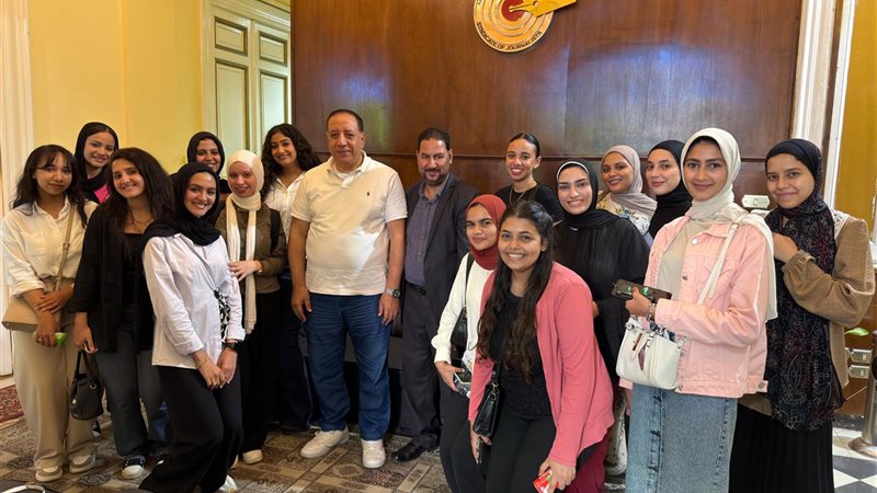 جانب من زيارة نقابة