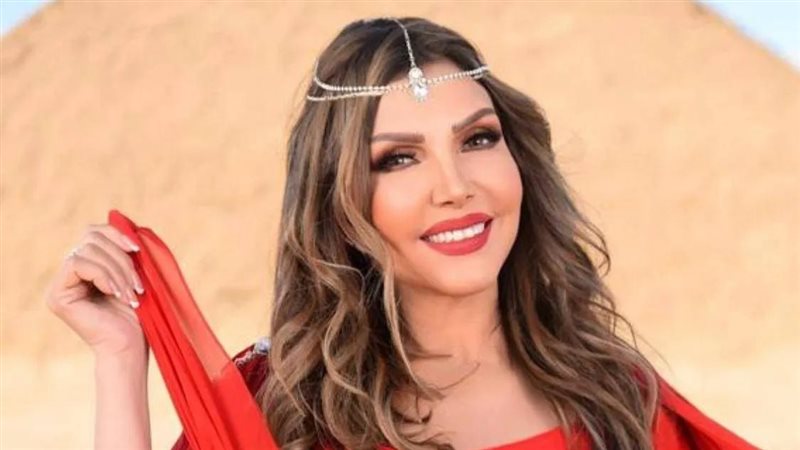 نادية مصطفى 