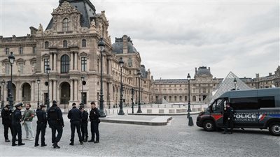 سر اختيارات لصوص متحف اللوفر الجزائر ومالي للهروب| تفاصيل