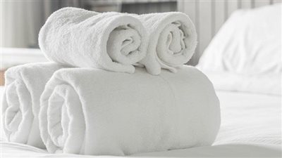 للحصول على جودة فندقية تدوم طويلًا.. كيفية غسل المناشف؟ 