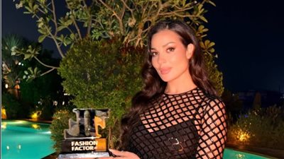 النجمة نادين نسيب نجيم عارضة أزياء لأول مرة.. ما القصة