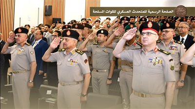 وزيرالدفاع يشهد مناقشة البحث الرئيسي لمركزالدراسات الاستراتيجية |فيديو