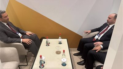 محافظ دمياط يلتقي محافظ بغداد في دبي لبحث أطر التعاون المشترك 