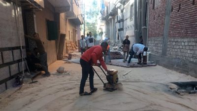 محافظ أسيوط: استمرار أعمال تركيب الإنترلوك بمدينة ديروط ضمن الخطة الاستثمارية 