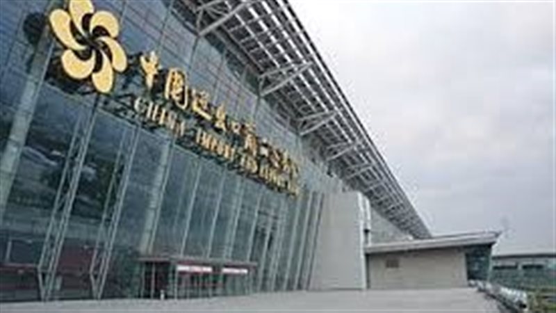 عمرو فتوح: الصناعة