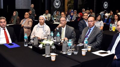 مصر تتحرك مبكرًا لمواجهة آلية الكربون الأوروبية وتبحث فرص التحول الأخضر 