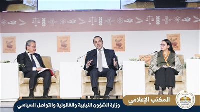 محمود فوزي: الحكومة منتظمة في تقديم تقارير دورية عن تنفيذ برنامجها