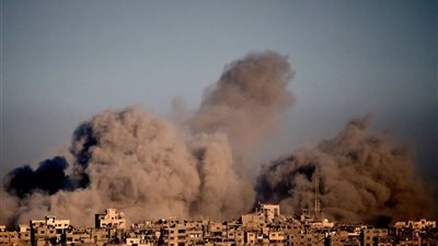 الاعتداءات الإسرائيلية تكشف عن خرق واضح لوقف إطلاق النار.. محلل سياسي يُوضح