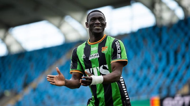 المهاجم الإيفواري