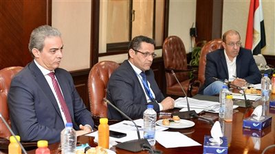 اللجان الفرعية تواصل اجتماعاتها لمتابعة تنفيذ خطط عملها لتطوير الإعلام