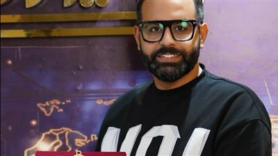 ناقد الموضة الشهير محمد الشريف في ضيافة موقع 